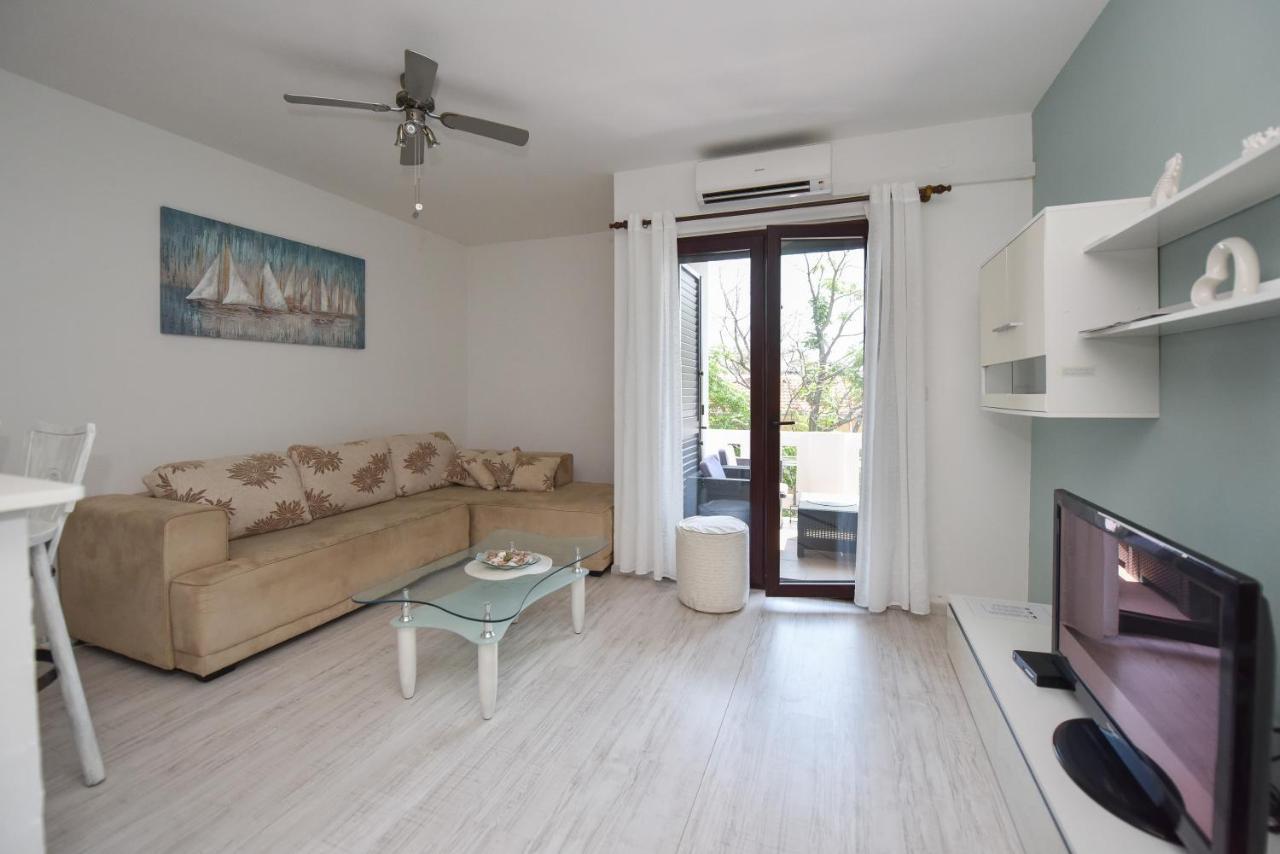 Apartment Sandrina Новалья Экстерьер фото